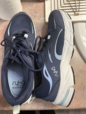 Ryka Navy with Light Blue Accent Women's Walking Sneakers. Size 9